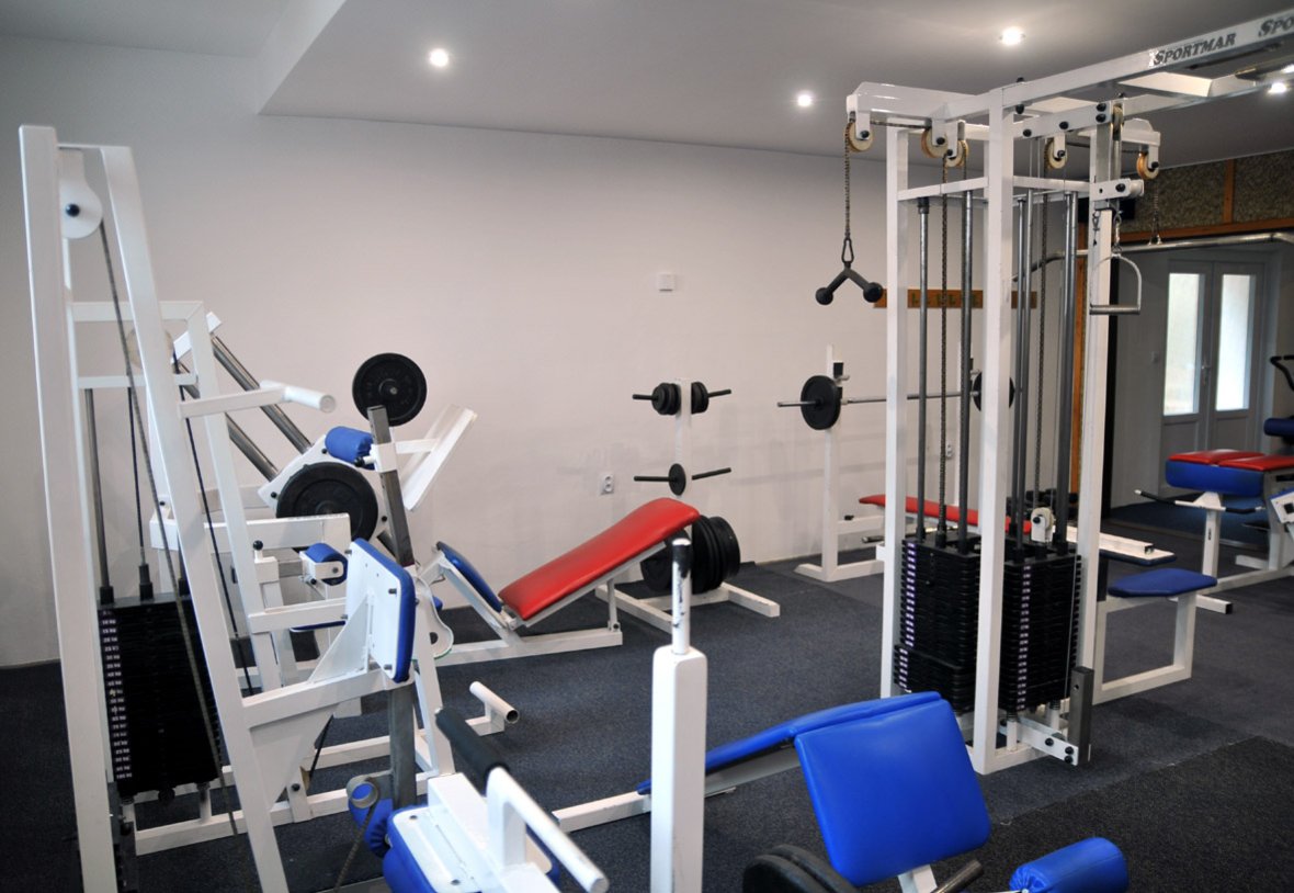 Sportovní zázemí Hotelu Kamzík