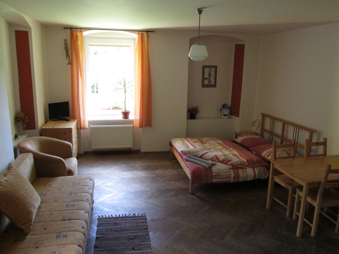 UBYTOVÁNÍ U SKŘIVÁNKŮ